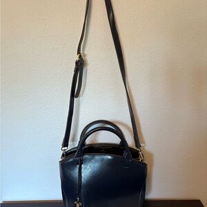 MDBM Chambery Stylish Navy Blue Leather Crossbody Bag